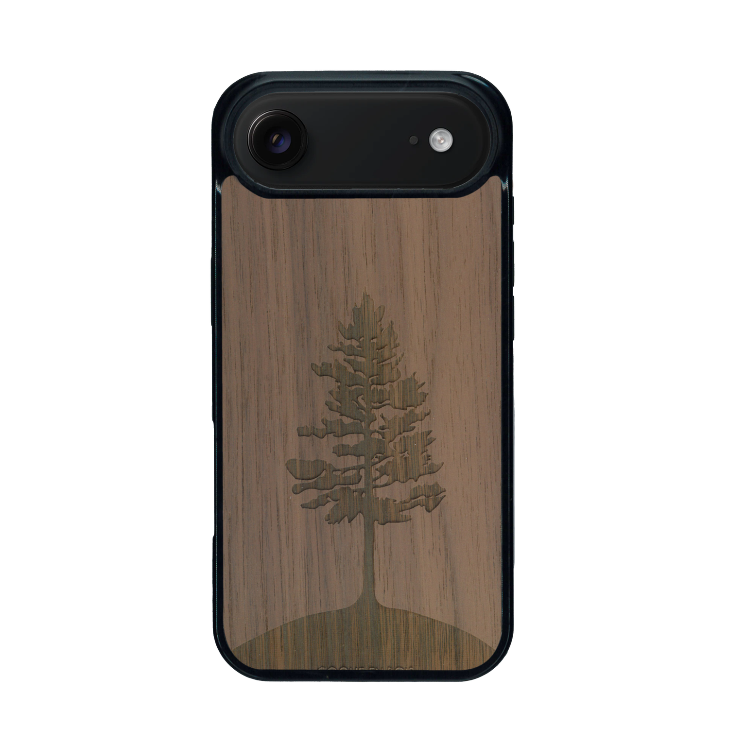 Coque de protection en bois véritable fabriquée en France pour iPhone 17 Air sur le thème de la nature, de la fôret et de l'écoresponsabilité avec une gravure représentant un arbre