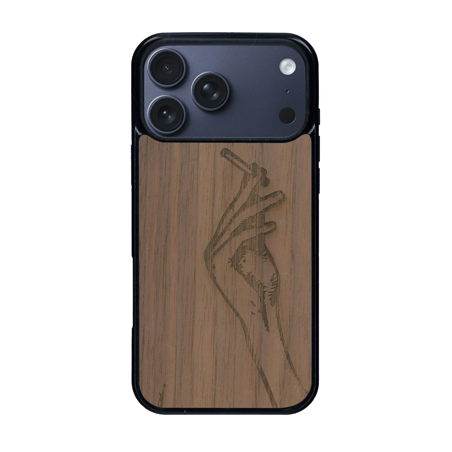 Coque de protection en bois véritable fabriquée en France pour iPhone 17 Pro Max représentant une main de femme tenant une cigarette de type line art en collaboration avec l'artiste Maud Dabs