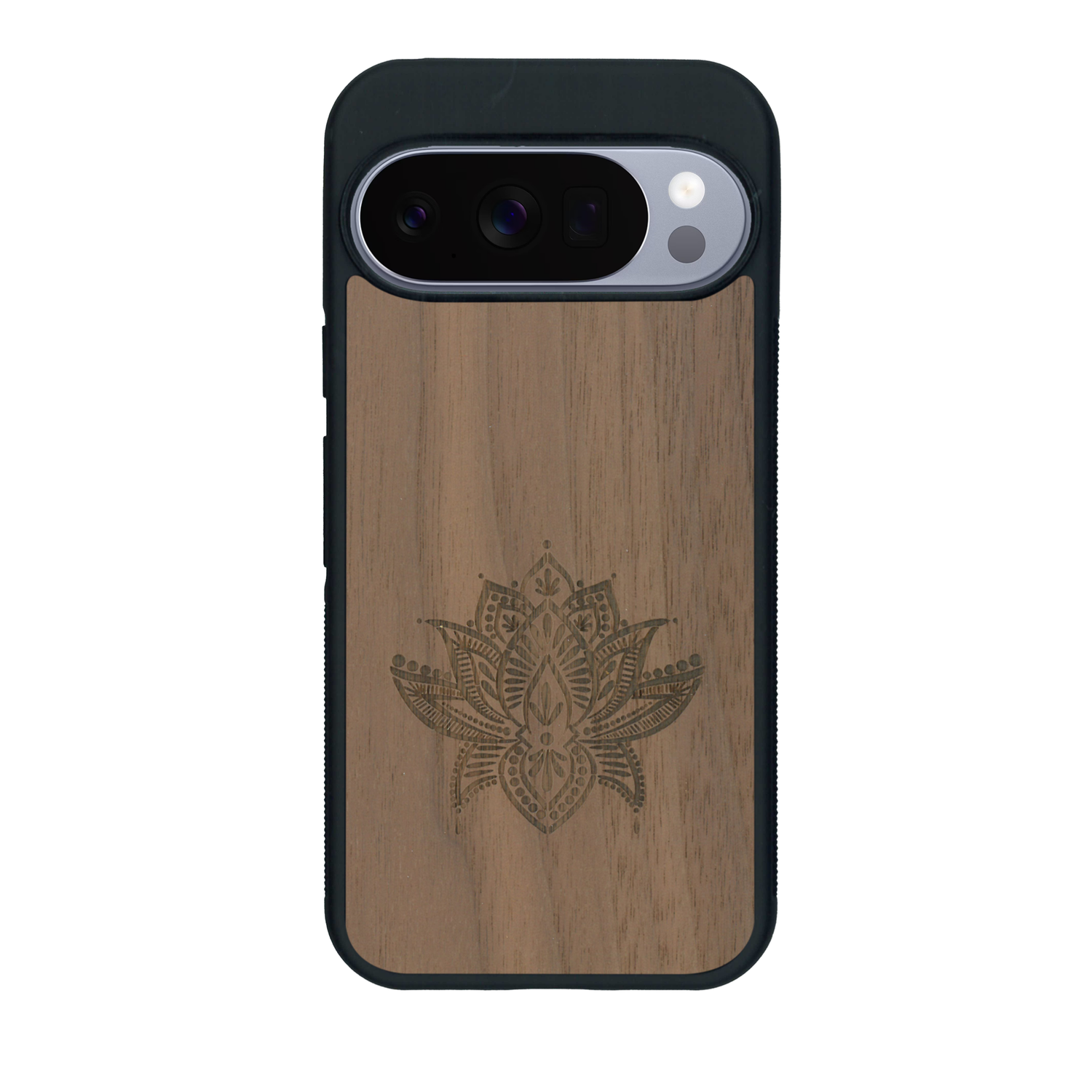 Coque de protection en bois véritable fabriquée en France pour Google Pixel 10 Pro XL sur le thème de la nature et du yoga avec une gravure zen représentant une fleur de lotus