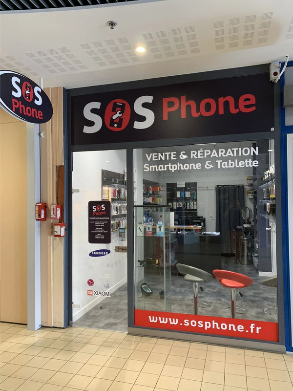 Découvrez notre boutique partenaire “SOS Phone” à St Martin des Champs (29) ! - Coque en bois
