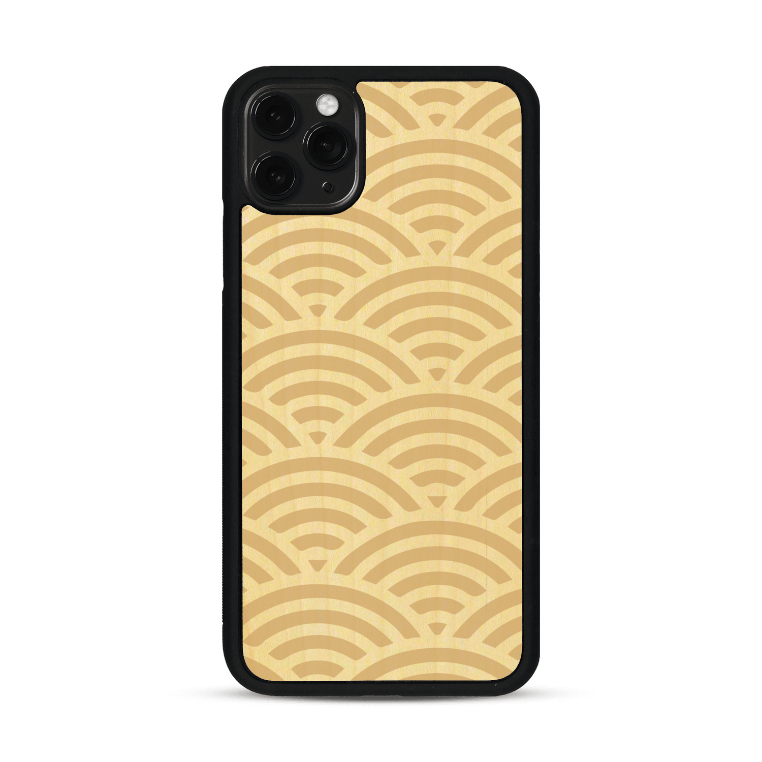Coque de protection en bois véritable fabriquée en France pour  baptisée "La Sinjak" avec un motif de gravure abstrait représentant la répétition d'un symbole wifi