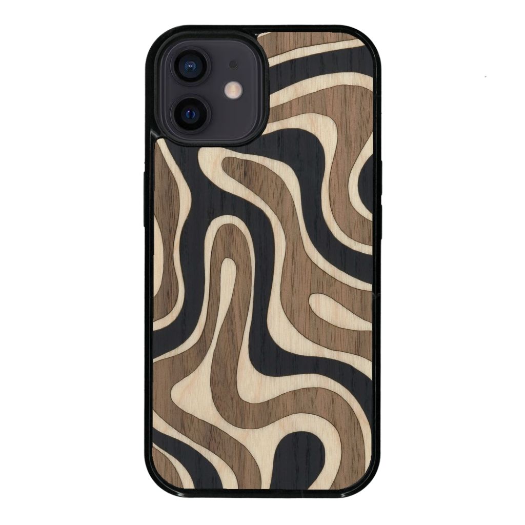 Coque de protection en bois véritable fabriquée en France pour iPhone 12 alliant plusieurs essences de bois pour représenter une ondulation