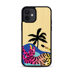 Coque de protection en bois véritable fabriquée en France pour iPhone 12 Mini représentant un tigre coloré avec un design moderne et minimaliste sur le thème de la jungle et de la nature