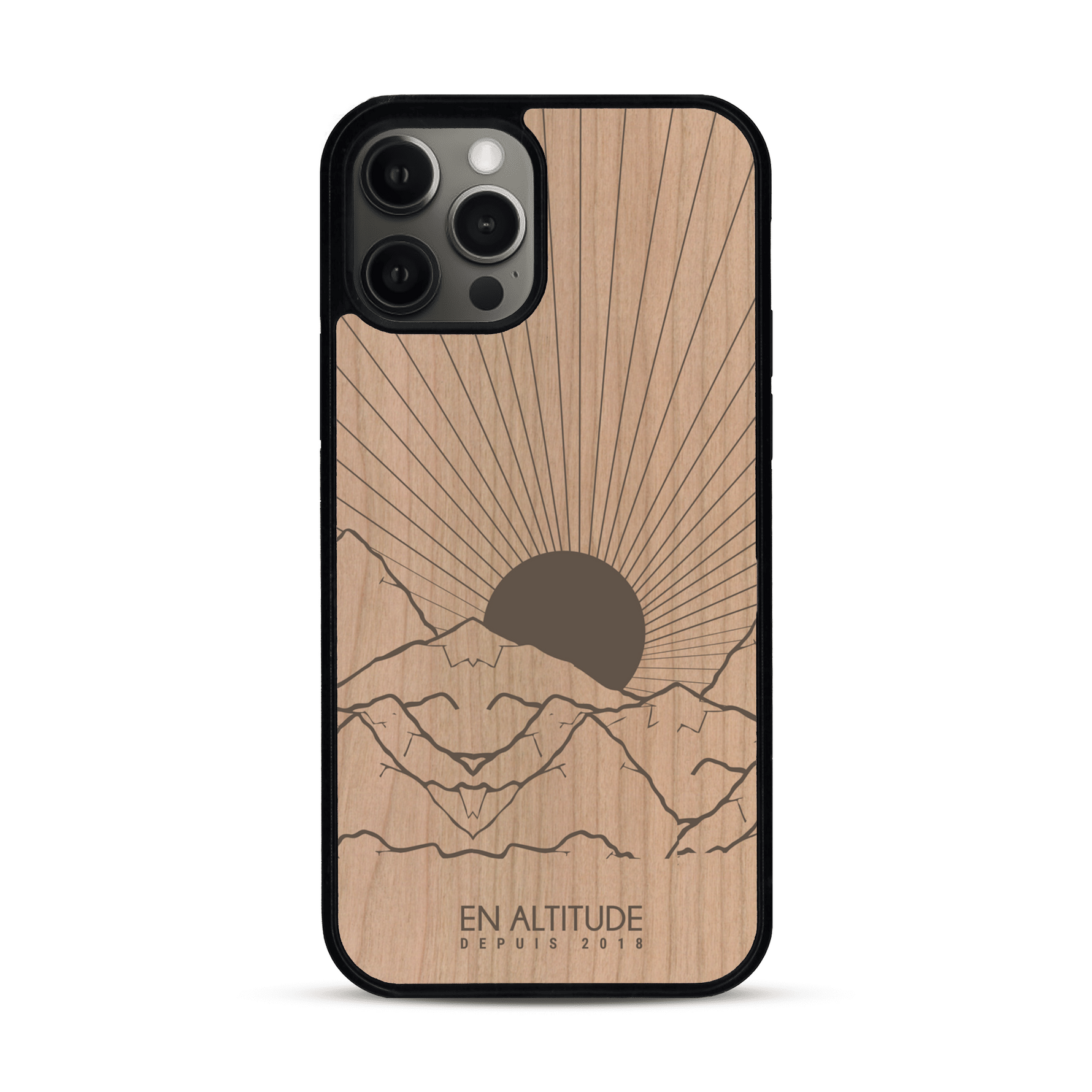Coque de protection en bois véritable fabriquée en France pour  représentant des montagnes, sur le thème de la randonnée en pleine nature et du trail