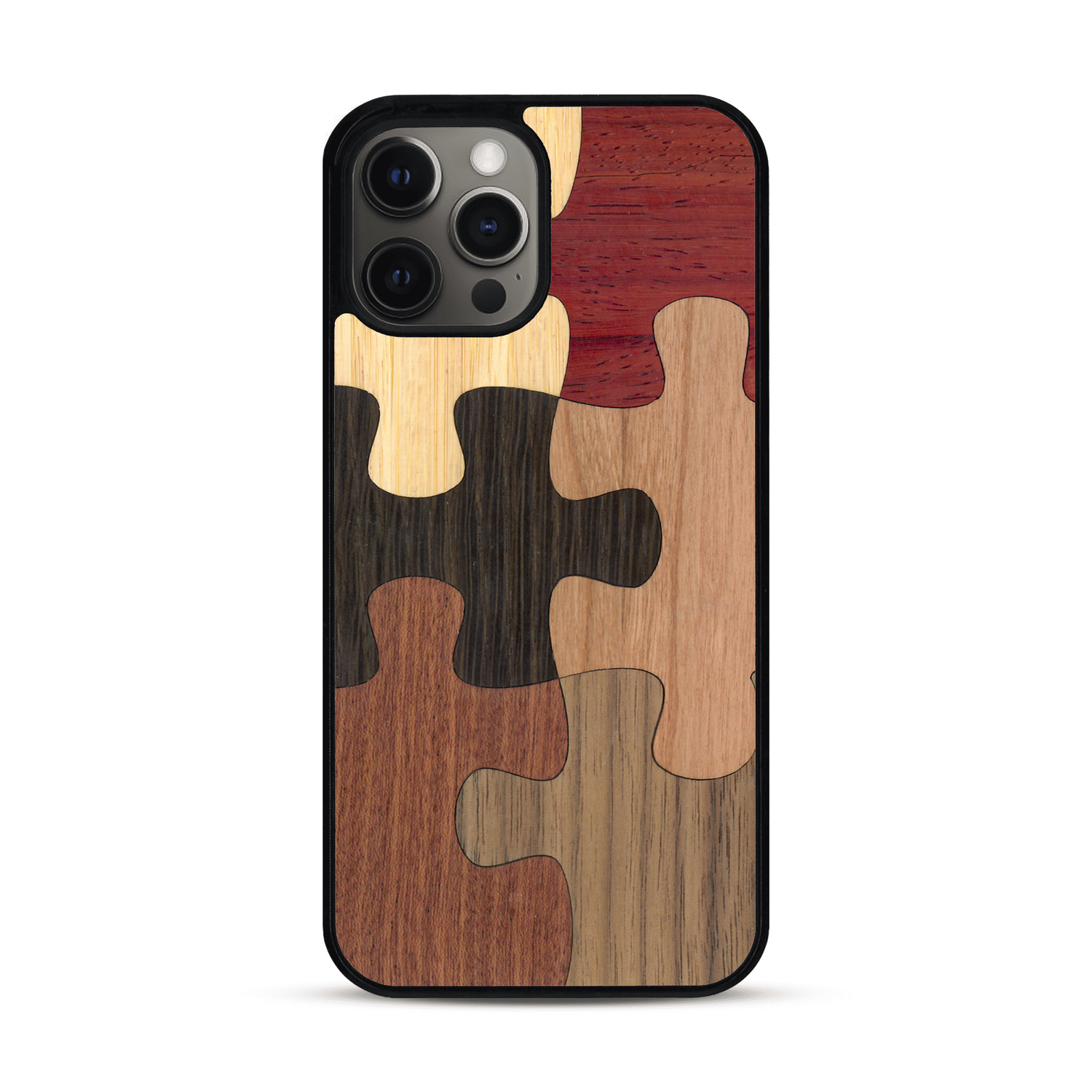 Coque de protection en bois véritable fabriquée en France pour  représentant un puzzle en six pièces qui allie du chêne fumé, du noyer, du bambou, du padouk, du merisier et de l'acajou