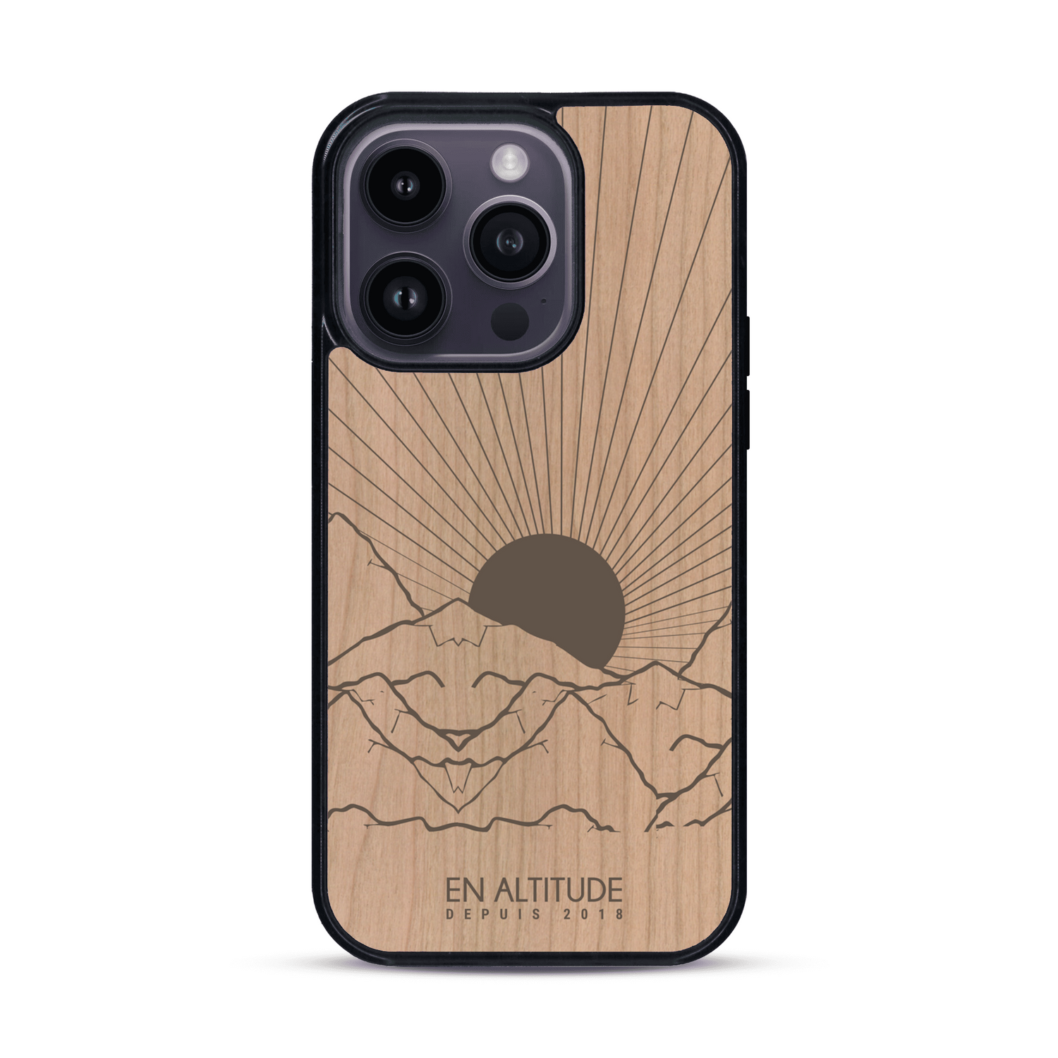 Coque de protection en bois véritable fabriquée en France pour  représentant des montagnes, sur le thème de la randonnée en pleine nature et du trail