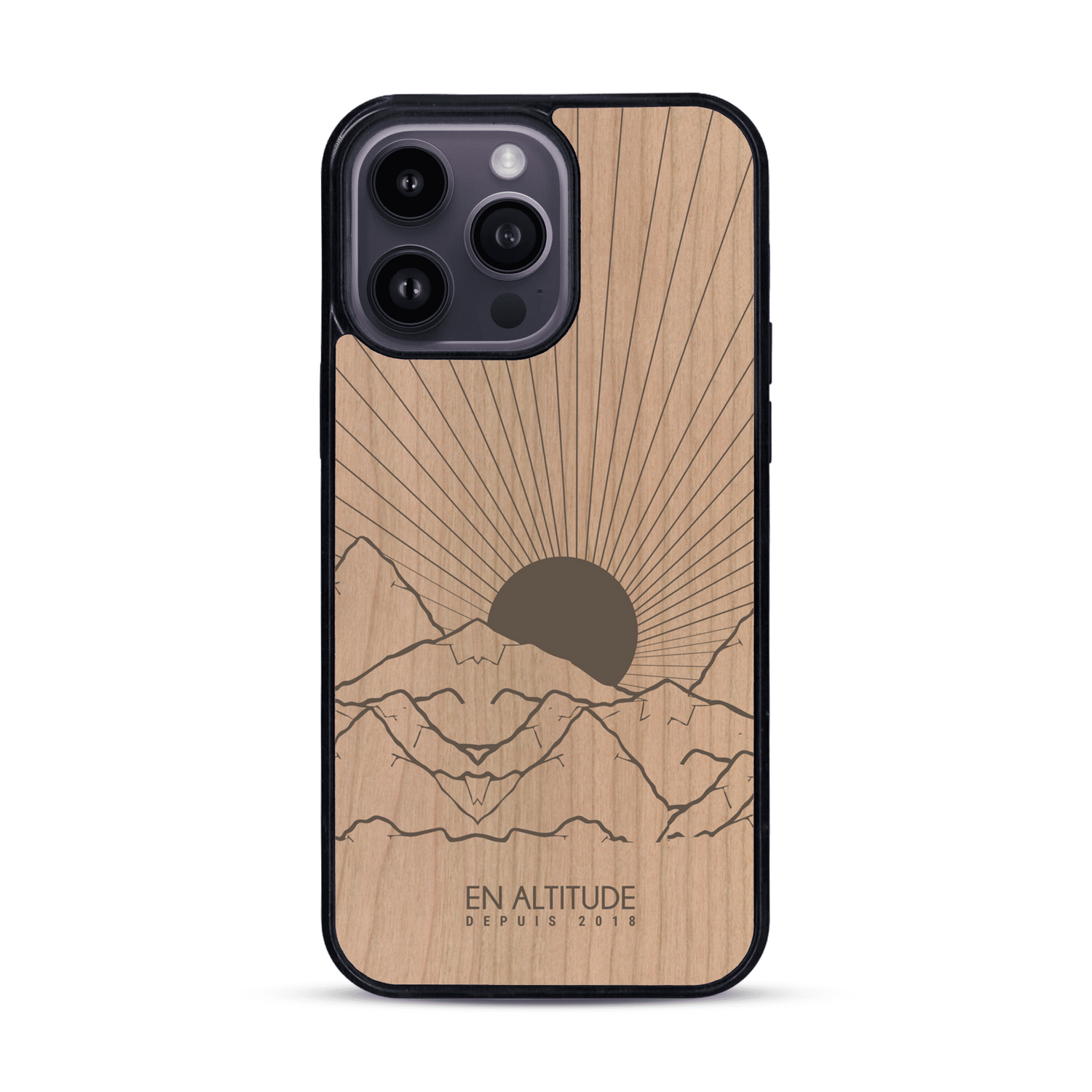 Coque de protection en bois véritable fabriquée en France pour  représentant des montagnes, sur le thème de la randonnée en pleine nature et du trail