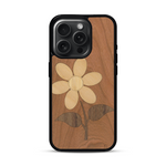 Coque de protection en bois véritable fabriquée en France pour  alliant plusieurs essences de bois pour représenter une marguerite