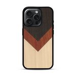 Coque de protection en bois véritable fabriquée en France pour  alliant du chêne fumé, du padouk et du bambou en forme de chevron sur le thème de l'art abstrait