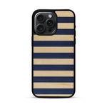 Coque de protection en bois véritable fabriquée en France pour  alliant plusieurs essences de bois pour représenter une marinière