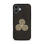 Coque de protection en bois véritable fabriquée en France pour  alliant du chêne fumé et du bambou et doré représentant un triskell