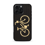 Coque de protection en bois véritable fabriquée en France pour  sur le theme du vélo et de l'outdoor qui allie du bambou et du chêne fumé représentant un vélo
