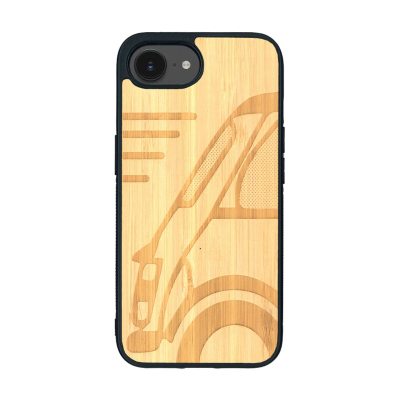 Coque de protection en bois véritable fabriquée en France pour iPhone 16e sur le thème de l'automobile avec une authentique Mini Cooper