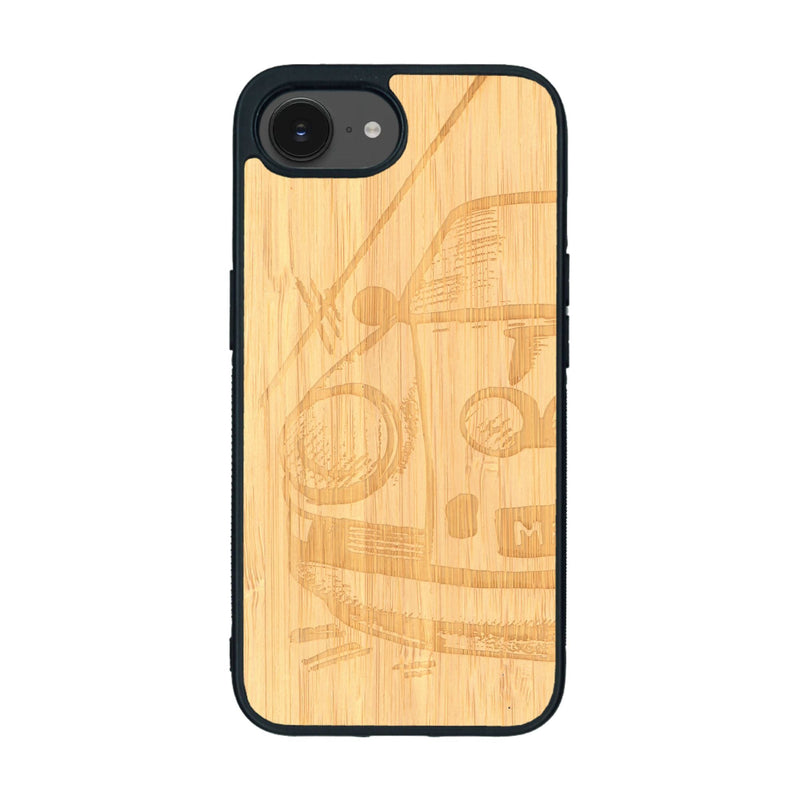 Coque de protection en bois véritable fabriquée en France pour iPhone 16e sur le thème de l'automobile avec une authentique Porsche