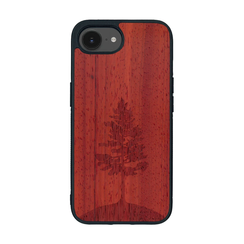 Coque de protection en bois véritable fabriquée en France pour iPhone 16e sur le thème de la nature, de la fôret et de l'écoresponsabilité avec une gravure représentant un arbre 