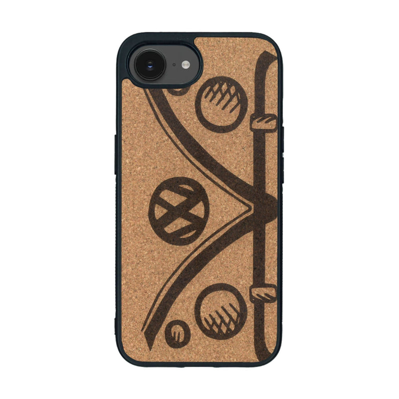 Coque de protection en bois véritable fabriquée en France pour iPhone 16e sur le thème de l'automobile avec un van combi