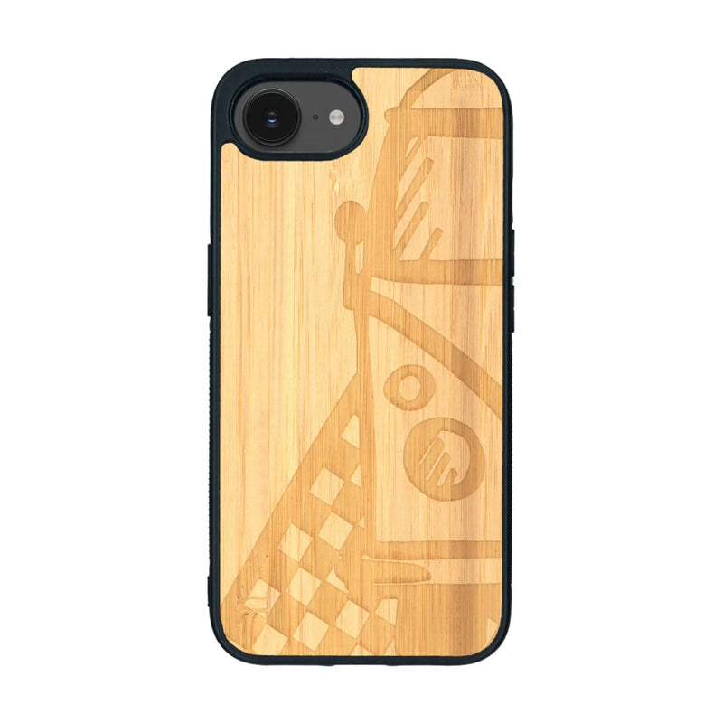 Coque de protection en bois véritable fabriquée en France pour iPhone 16e sur le thème du voyage avec un van combi