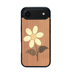 Coque de protection en bois véritable fabriquée en France pour iPhone 17 Air alliant plusieurs essences de bois pour représenter une marguerite