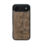 Coque de protection en bois véritable fabriquée en France pour iPhone 17 Air sur le thème de l'automobile avec une authentique Porsche