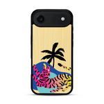 Coque de protection en bois véritable fabriquée en France pour iPhone 17 Air représentant un tigre coloré avec un design moderne et minimaliste sur le thème de la jungle et de la nature