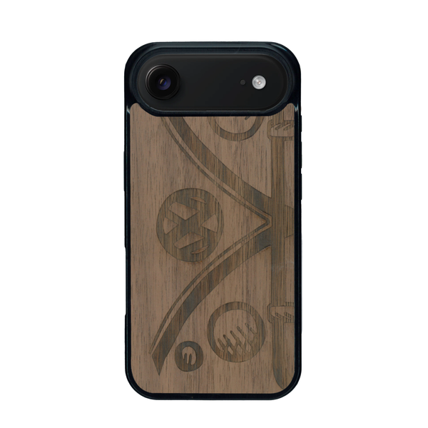Coque de protection en bois véritable fabriquée en France pour iPhone 17 Air sur le thème de l'automobile avec un van combi