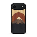 Coque de protection en bois véritable fabriquée en France pour  alliant plusieurs essences de bois pour représenter le mont Fuji