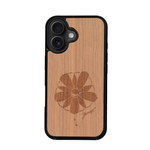 Coque de protection en bois véritable fabriquée en France pour iPhone 17 sur le thème des fleurs et de la montagne avec un motif de gravure représentant les pétales d'une fleur des montagnes