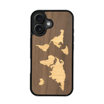 Coque de protection en bois véritable fabriquée en France pour iPhone 17 alliant du bambou et du noyer sur le thème du voyage et de l'aventure représentant une mappemonde