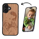 Coque de protection en bois véritable fabriquée en France pour iPhone 17 avec gravure personnalisée à partir d'une photo, d'une image, d'un logo, des initials ou d'une phrase