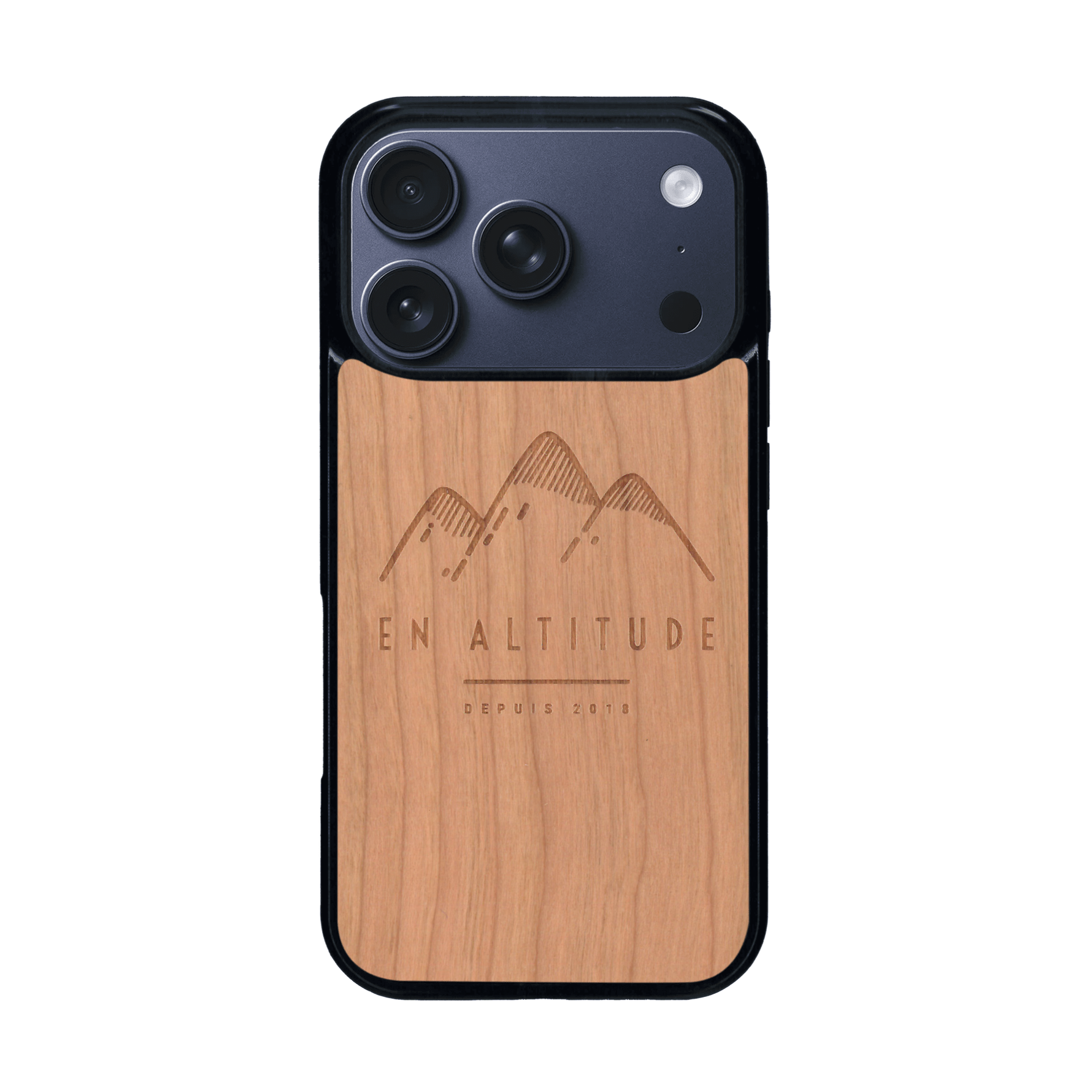 Coque de protection en bois véritable fabriquée en France pour iPhone 17 Pro représentant des montagnes, sur le thème de la randonnée en pleine nature et du trail