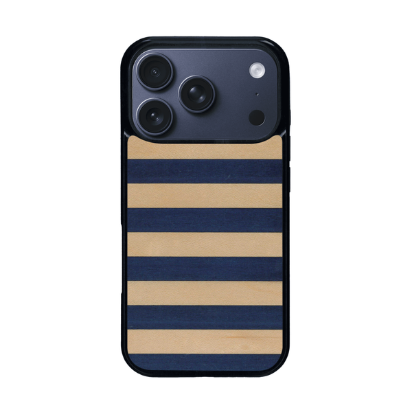 Coque de protection en bois véritable fabriquée en France pour iPhone 17 Pro alliant plusieurs essences de bois pour représenter une marinière