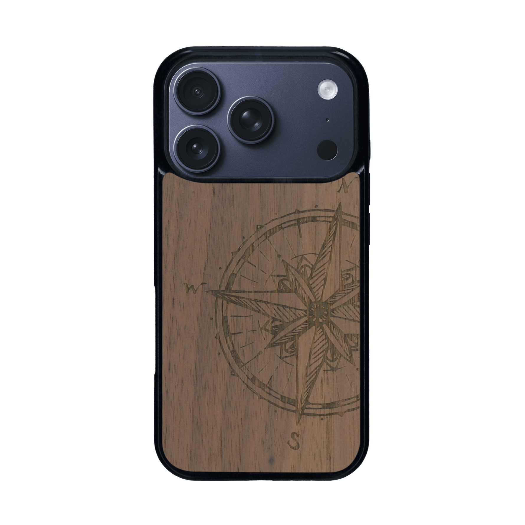 Coque de protection en bois véritable fabriquée en France pour iPhone 17 Pro avec une gravure "rose des vents" sur le thème nautique et de l'océan qui s'inspire des boussoles de pirate