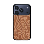 Coque de protection en bois véritable fabriquée en France pour iPhone 17 Pro avec un motif abstrait représentant les mouvements de l'eau