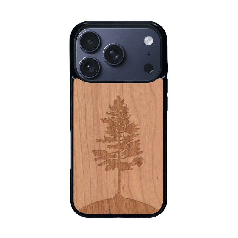 Coque de protection en bois véritable fabriquée en France pour iPhone 17 Pro sur le thème de la nature, de la fôret et de l'écoresponsabilité avec une gravure représentant un arbre 