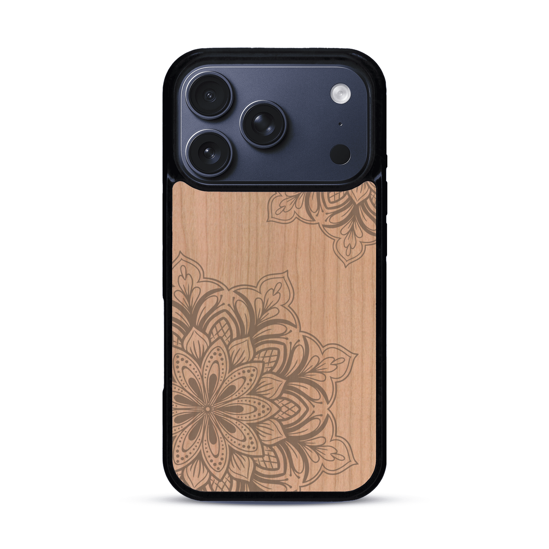 Coque de protection en bois véritable fabriquée en France pour  sur le thème de la bohème et du tatouage au henné avec une gravure représentant un mandala