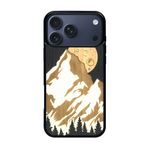 Coque de protection en bois véritable fabriquée en France pour iPhone 17 Pro Max alliant plusieurs essences de bois pour représenter le mont Everest