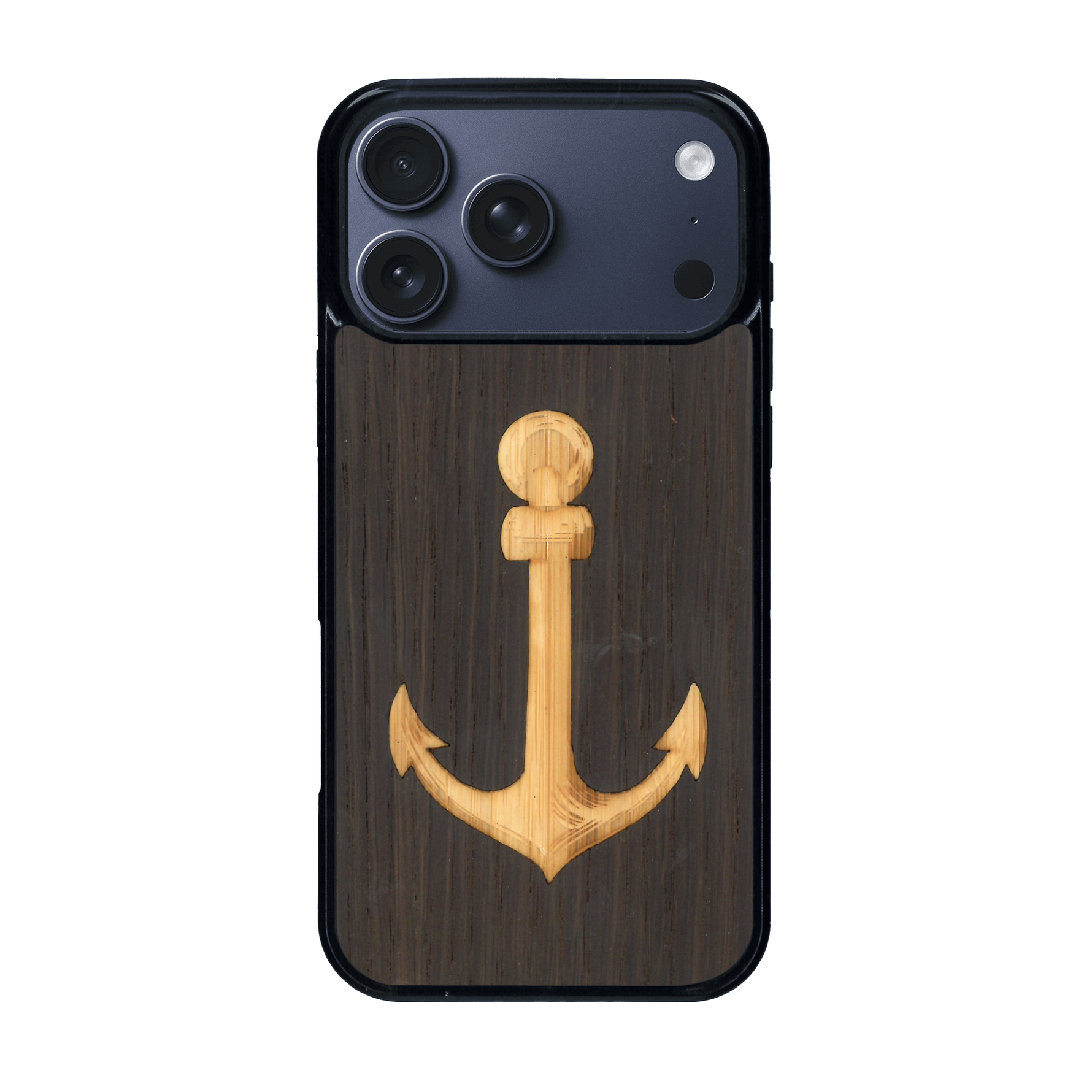 Coque de protection en bois véritable fabriquée en France pour iPhone 17 Pro Max sur le thème nautique avec un bois clair et un bois foncé représentant une ancre de bateau
