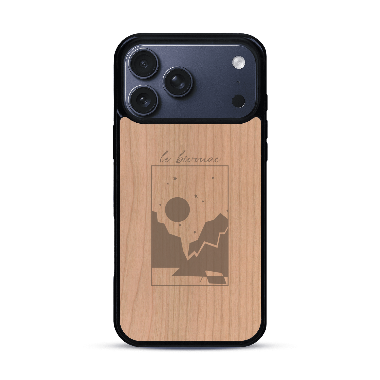 Coque de protection en bois véritable fabriquée en France pour  sur le thème du camping en pleine nature et du bivouac avec la phrase "Aventure is out there"