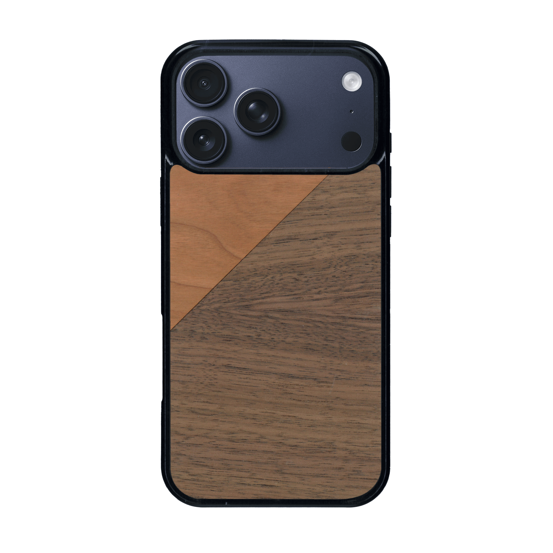 Coque de protection en bois véritable fabriquée en France pour iPhone 17 Pro Max alliant du merisier et du noyer formant chacun un triangle avec une jointure en diagonale sur le thème de l'art abstrait