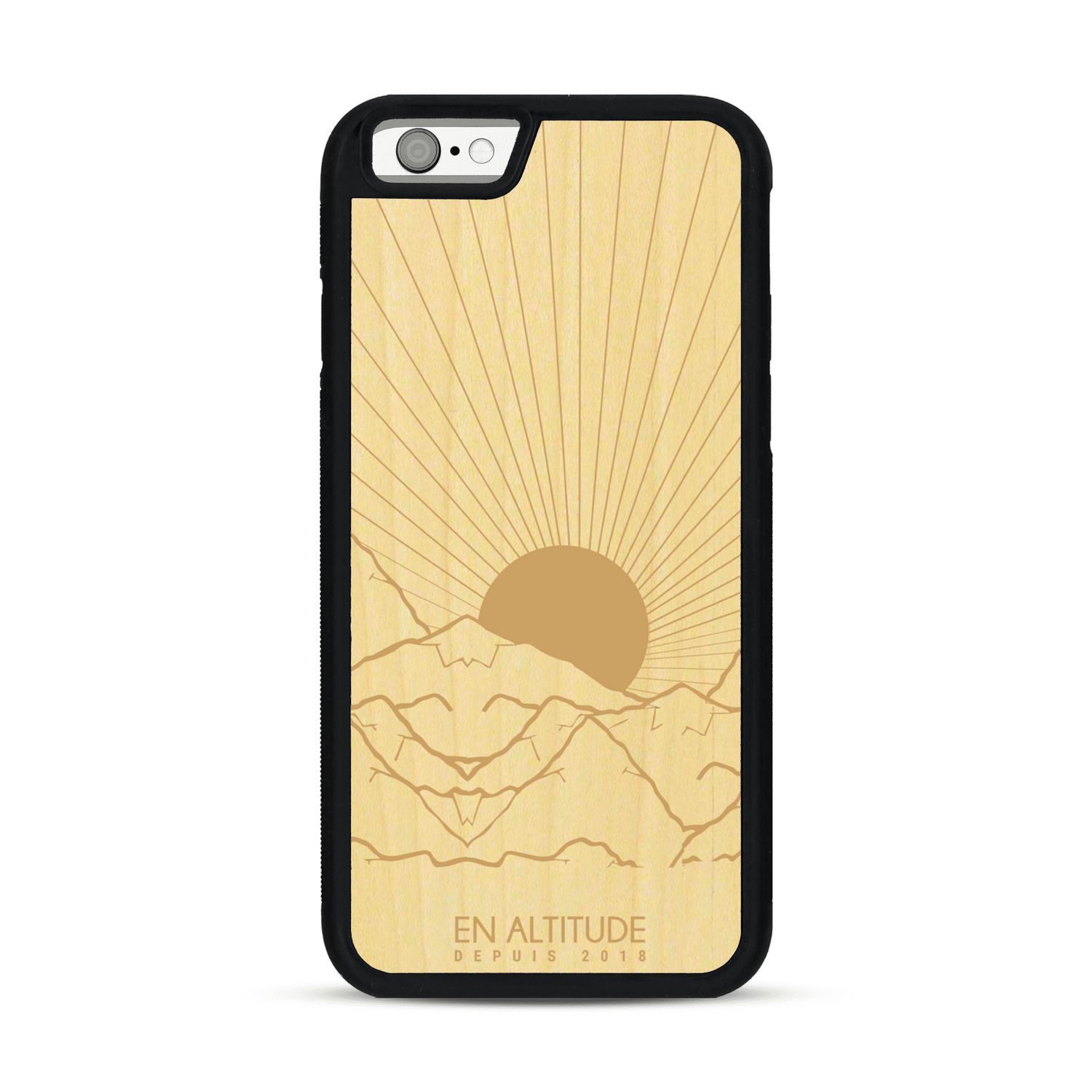 Coque de protection en bois véritable fabriquée en France pour  représentant des montagnes, sur le thème de la randonnée en pleine nature et du trail