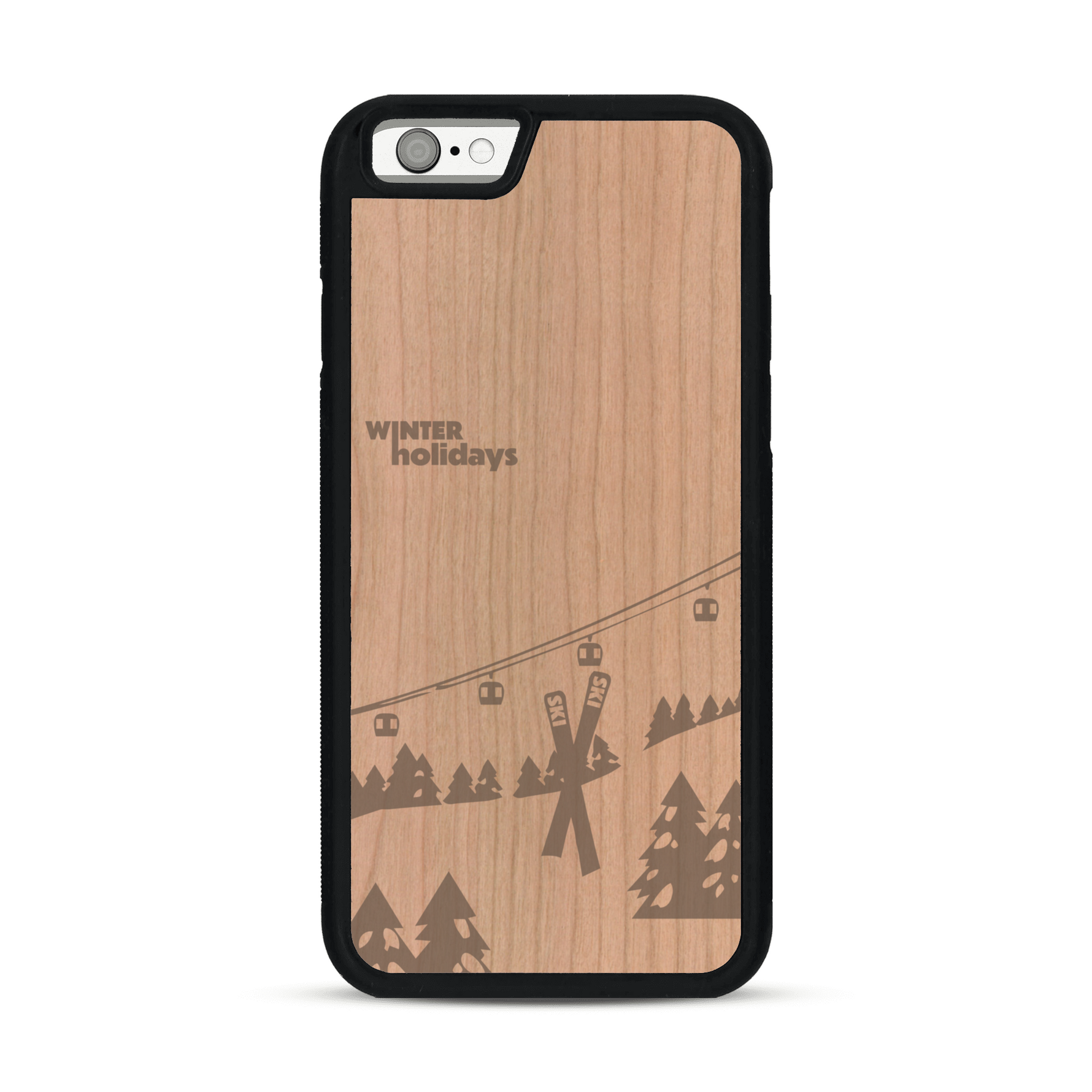 Coque de protection en bois véritable fabriquée en France pour  sur le thème de la montagne, du ski et de la neige avec un motif représentant une paire de ski plantée dans la neige avec en fond des montagnes enneigées