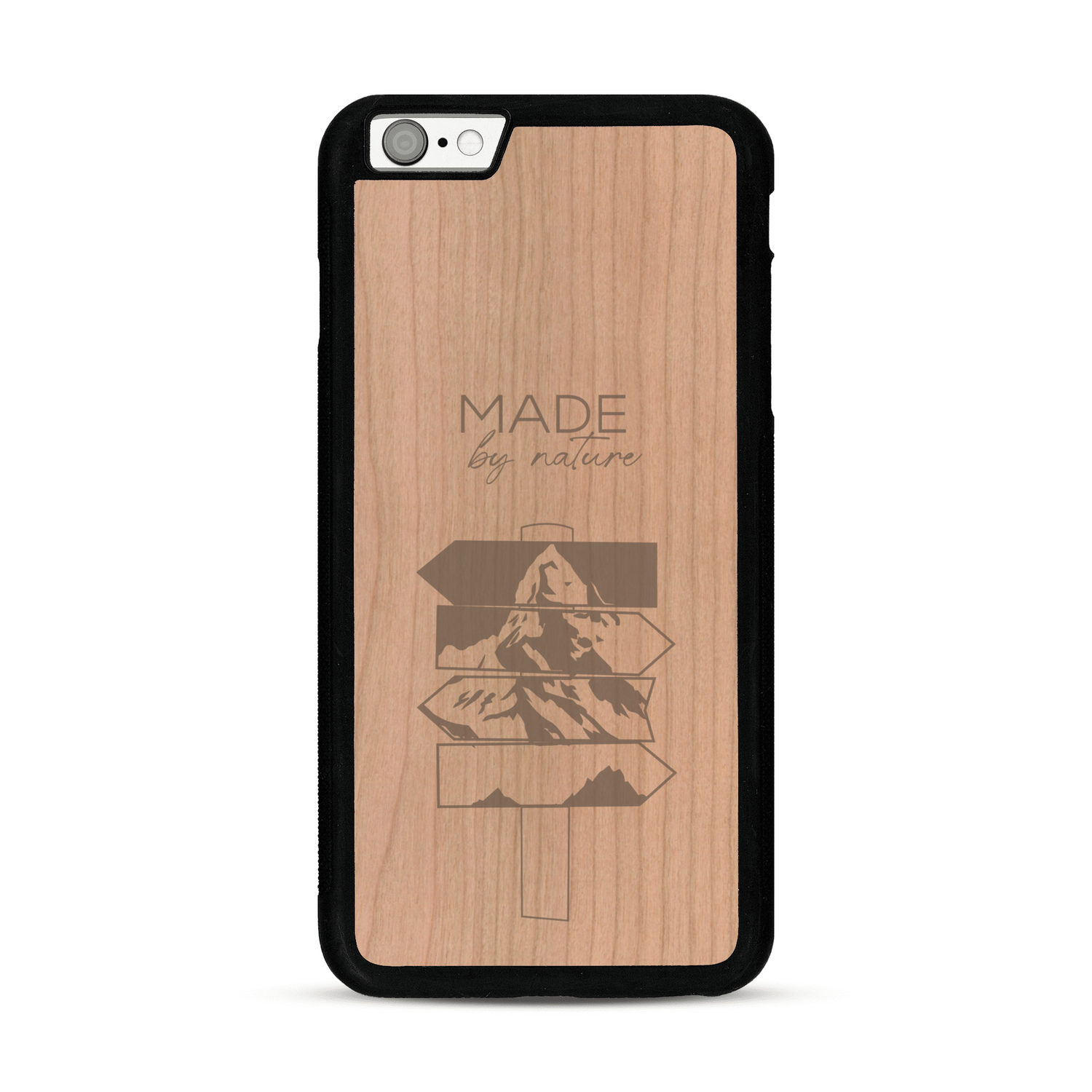 Coque de protection en bois véritable fabriquée en France pour  sur le thème de la nature et des arbres avec une gravure représentant une pomme de pin et la phrase "made by nature"