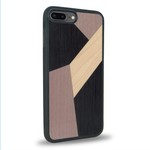 Coque de protection en bois véritable fabriquée en France pour iPhone 7 / 8 alliant du bambou, du tulipier mauve et noir en forme de mosaïque minimaliste sur le thème de l'art abstrait