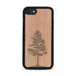 Coque de protection en bois véritable fabriquée en France pour  sur le thème de la nature, de la fôret et de l'écoresponsabilité avec une gravure représentant un arbre 