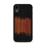 Coque de protection en bois véritable fabriquée en France pour  alliant plusieurs essences de bois pour représenter du magma en fusion