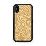 Coque de protection en bois véritable fabriquée en France pour  avec un motif abstrait représentant les mouvements de l'eau