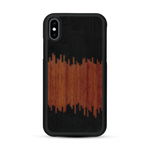 Coque de protection en bois véritable fabriquée en France pour  alliant plusieurs essences de bois pour représenter du magma en fusion