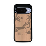 Coque de protection en bois véritable fabriquée en France pour  sur le thème des voyages en vans, vanlife et chill avec une gravure représentant un van vw combi devant le soleil couchant sur une plage avec des vagues