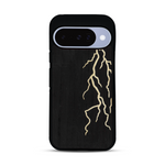 Coque de protection en bois véritable fabriquée en France pour  alliant plusieurs essences de bois pour représenter un éclair divin