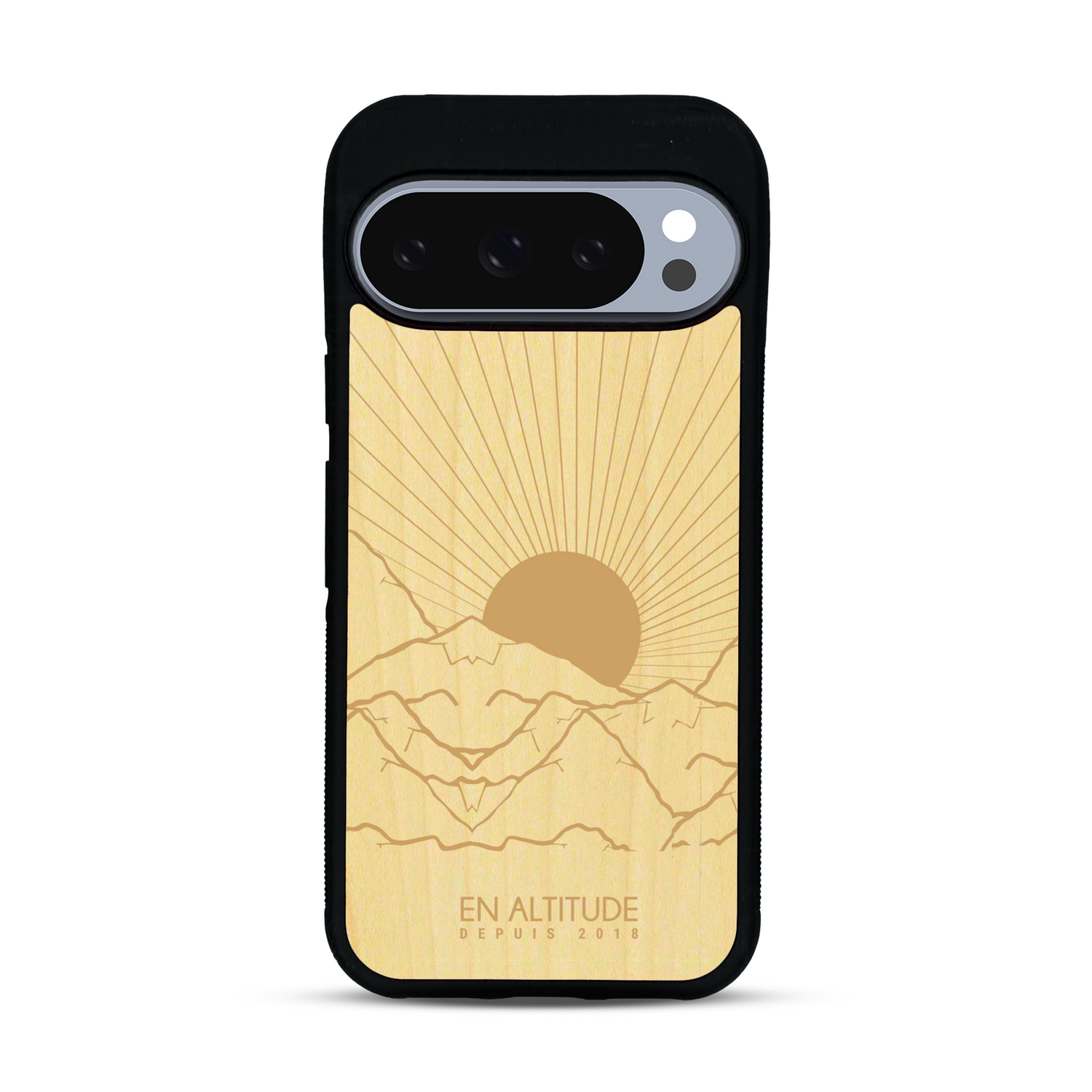 Coque de protection en bois véritable fabriquée en France pour  représentant des montagnes, sur le thème de la randonnée en pleine nature et du trail